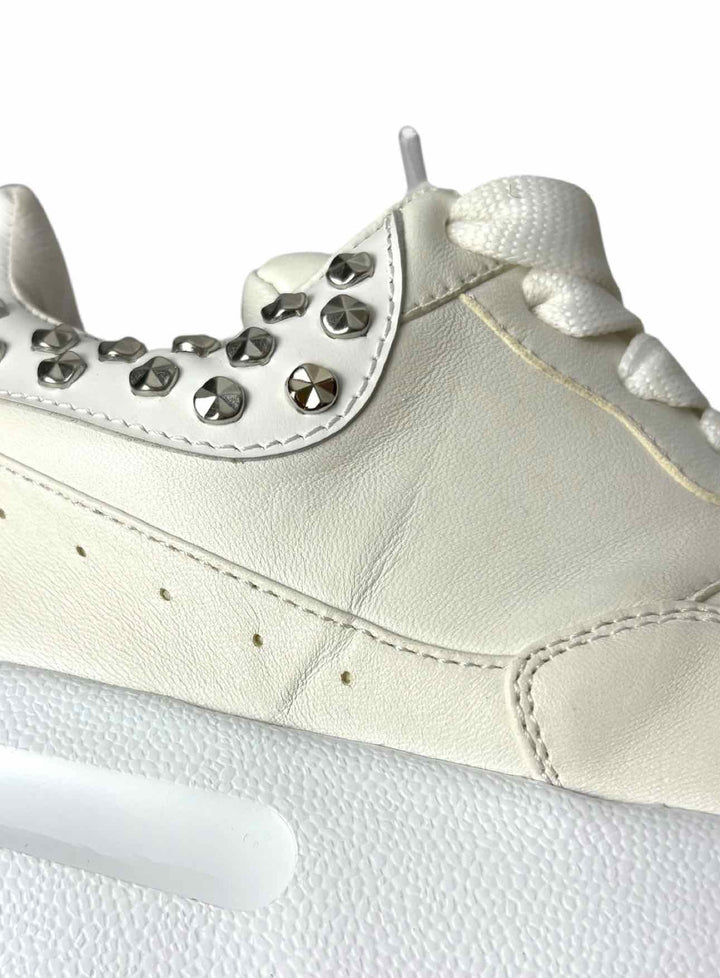 Alexander Mcqueen Size 6.5 Studded Leather Sneaker