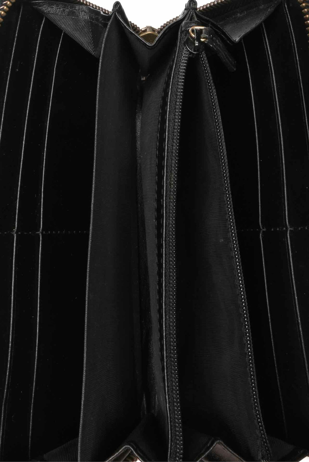 Gucci GG Marmont Zip Around Wallet