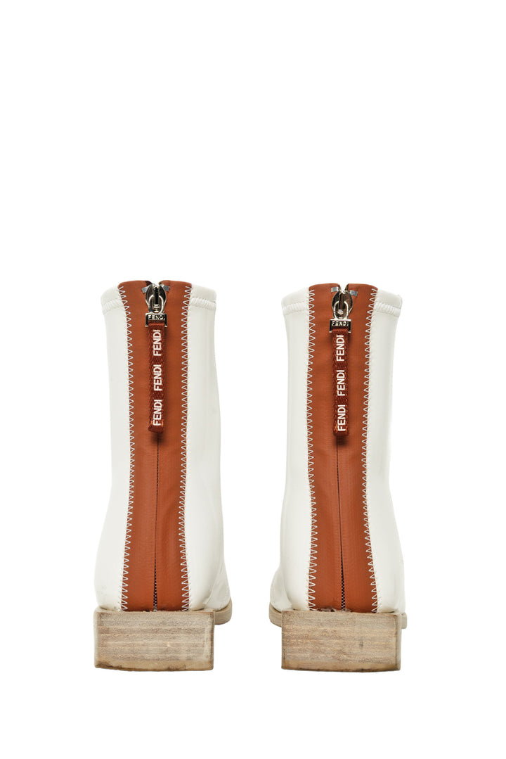 Fendi Size 35 Patent Square Toe Ankle Boots