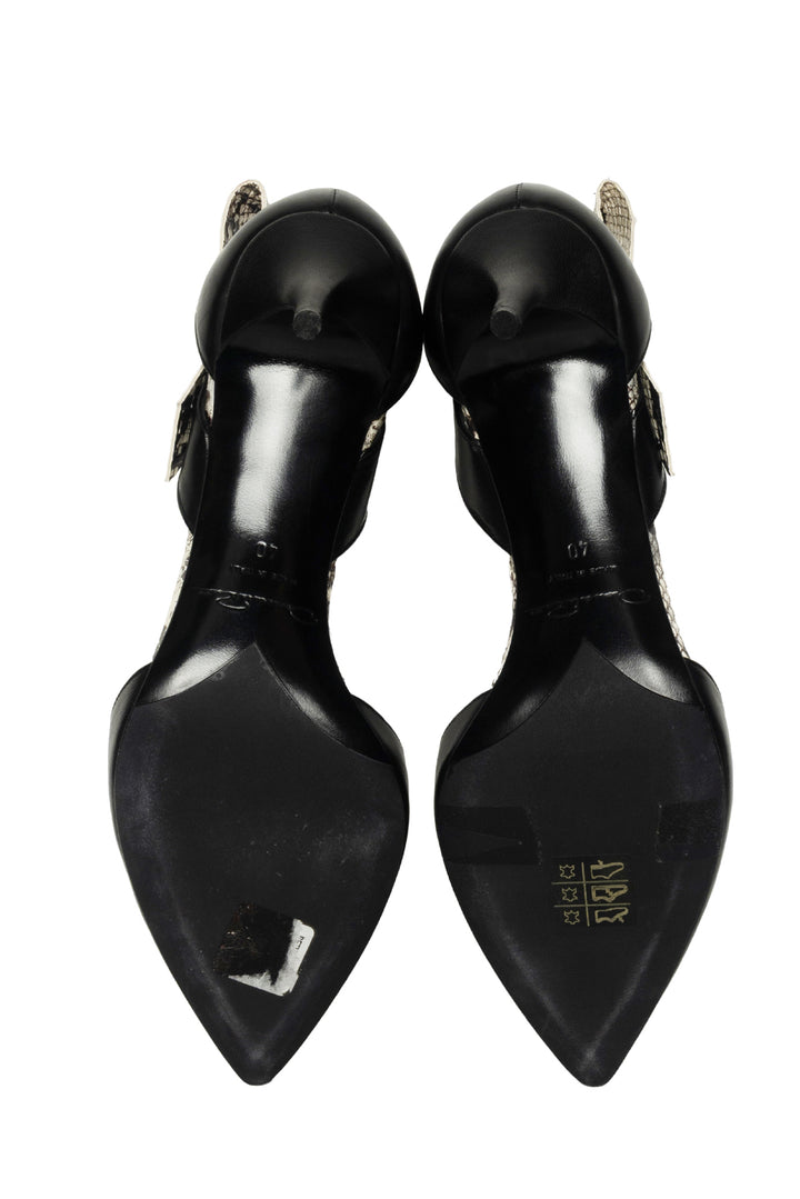 Oscar De La Renta Size 40 Pumps