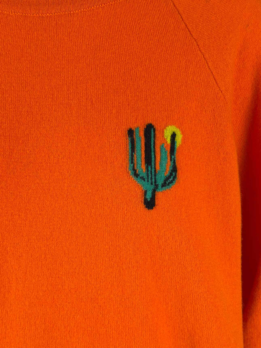 Queene and Belle Size M Cactus Cashmere Sweater