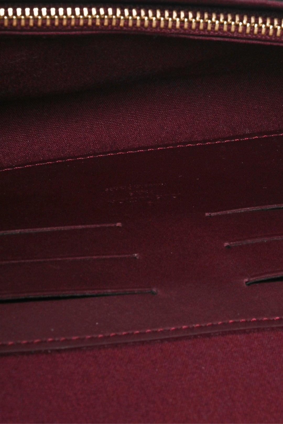 Louis Vuitton 2011 Monogram Vernis Rossmore Clutch Bag