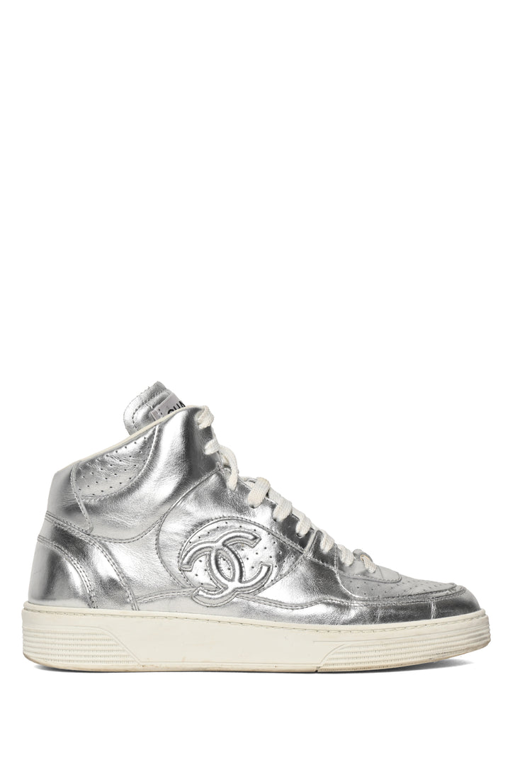 Chanel Size 38.5 High Top CC Sneakers