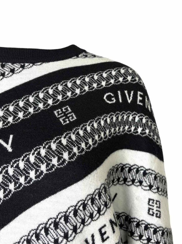 Givenchy Size XS Chain Logo Wool Sweater