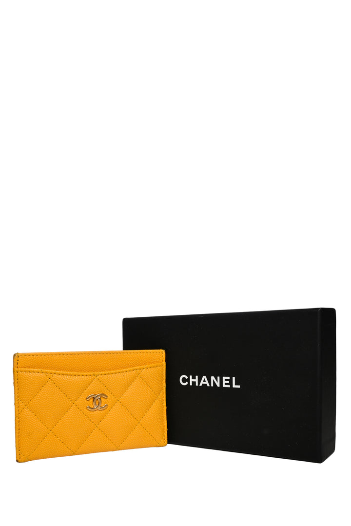 Chanel 2018-2019 Caviar Quilted CC Card Holder