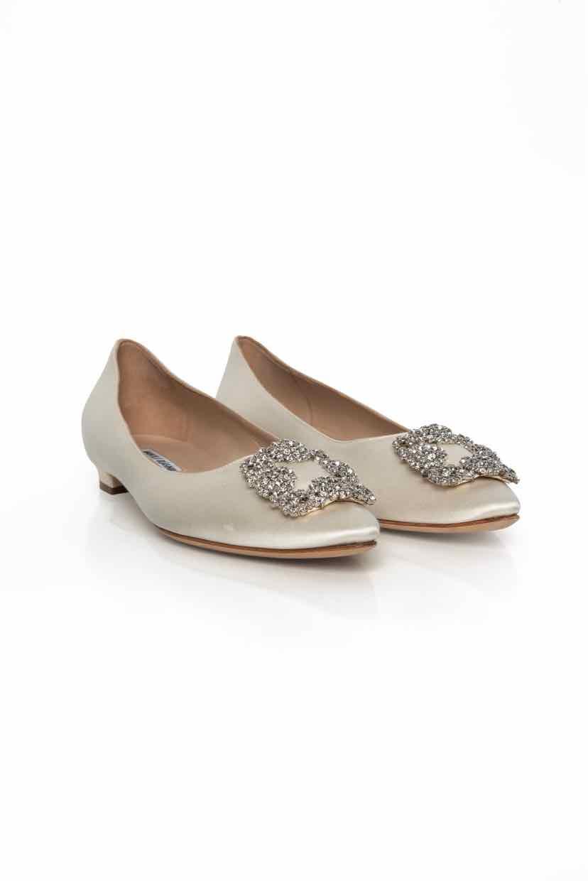 Manolo Blahnik Size 39 Hangisi Crystal Satin Flats