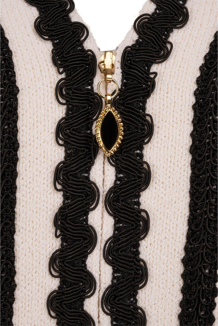 St. John Collection Size 2 Cardigan