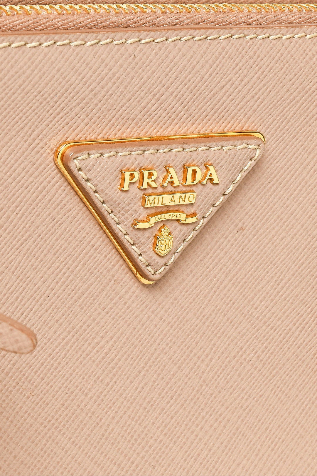 Prada Prada Galleria Medium Saffiano Lux