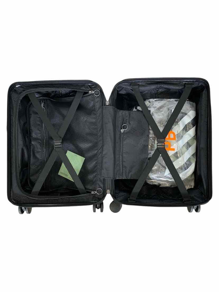 Off White Arrow Trolley Suitcase