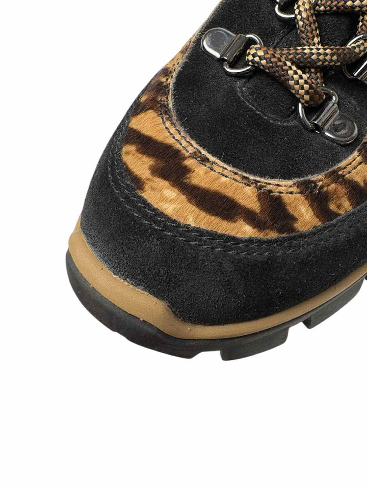 Veronica Beard Size 7.5 Calf Skin Print Ankle Boots