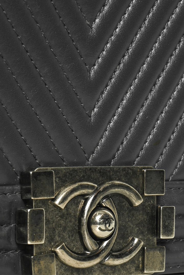 Chanel Chevron Quilted Lambskin New Medium Boy Bag Shoulder Bag