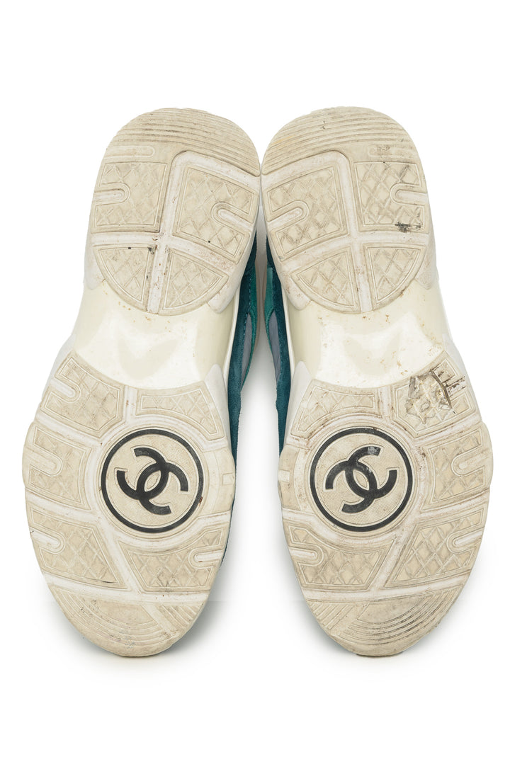 Chanel Size 36 Fabric & Suede CC Logo Sneaker