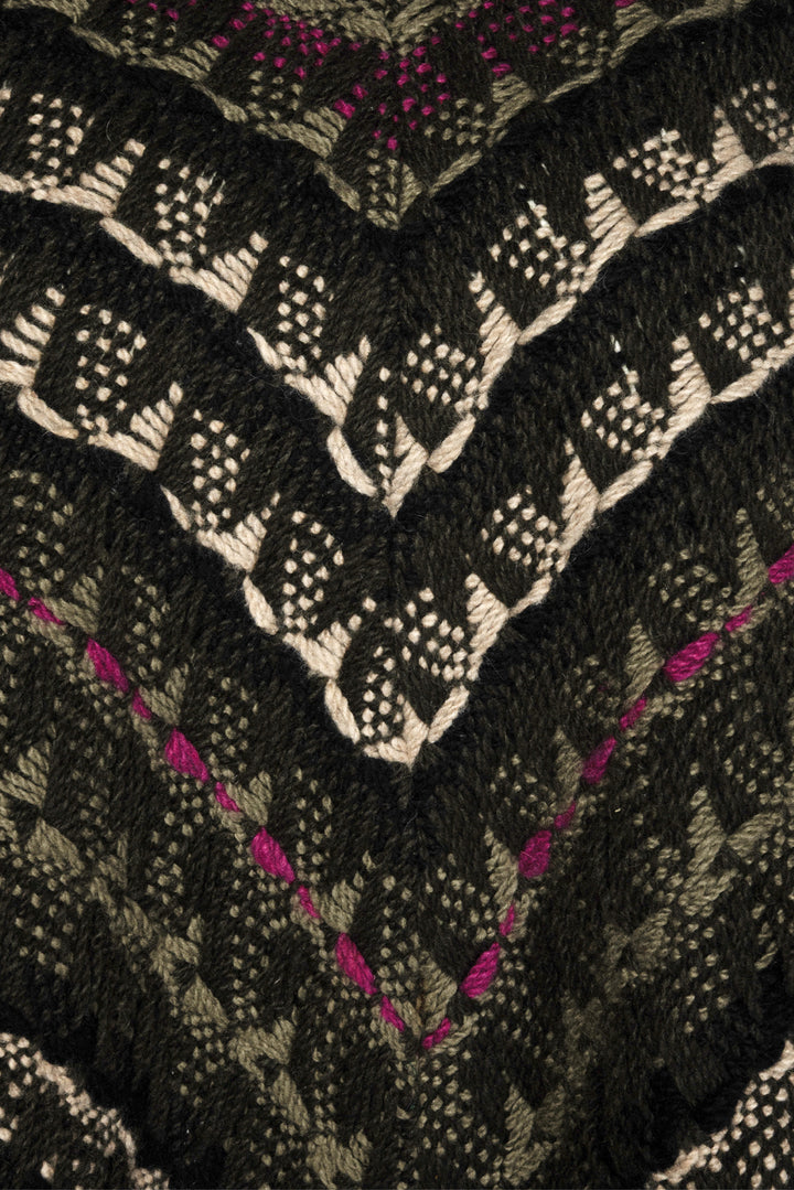 Burberry Size OS Cashmere Poncho Shawl