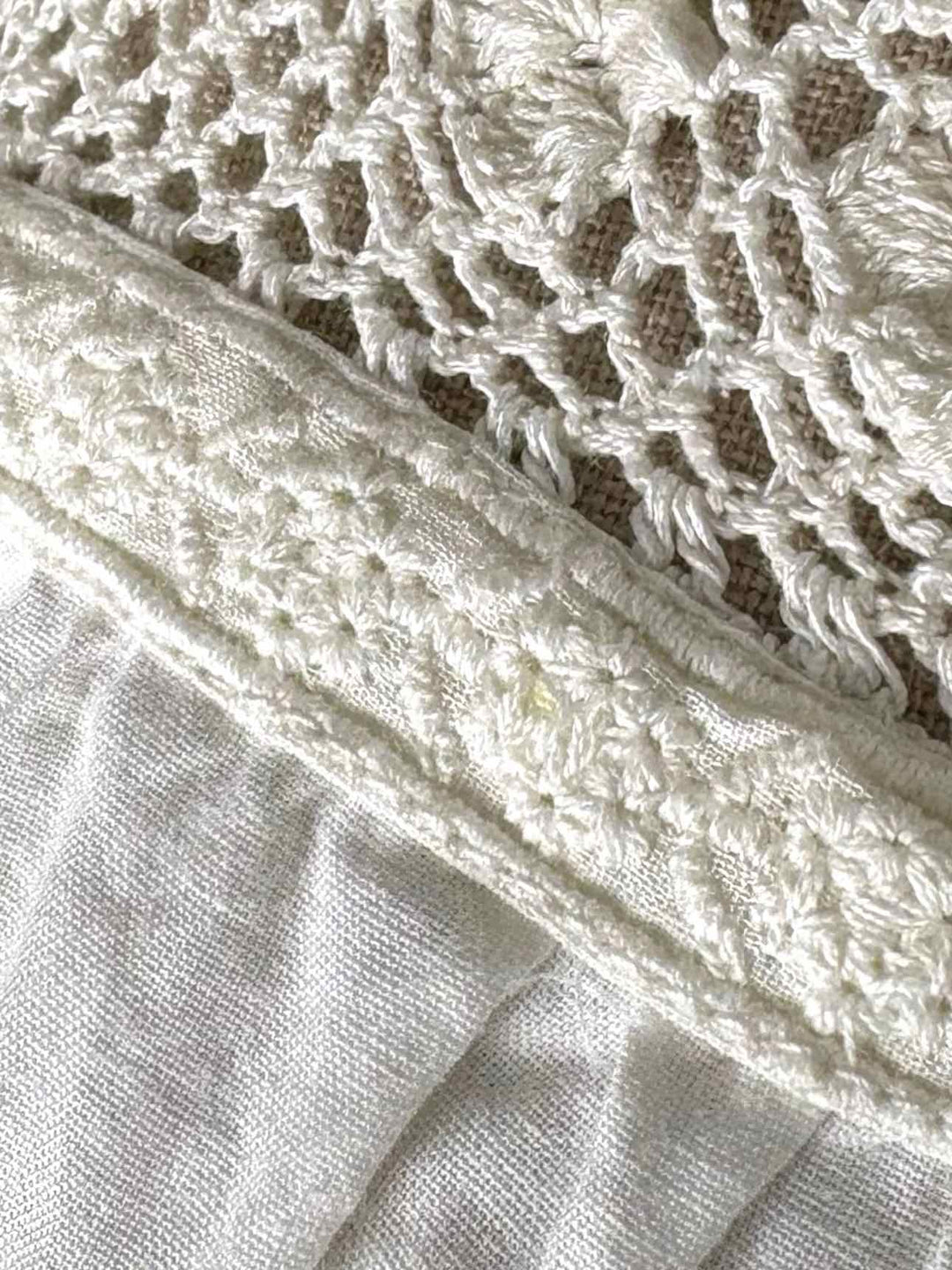 Magnolia Pearl Crochet Trim Size OS Tunic