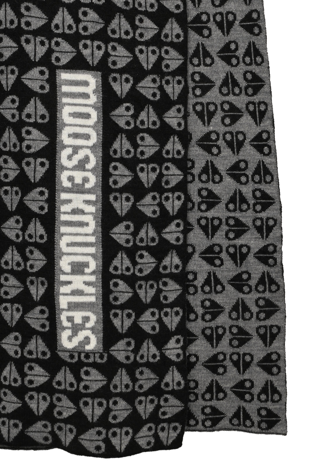 Moose Knuckles Size OS Scarf