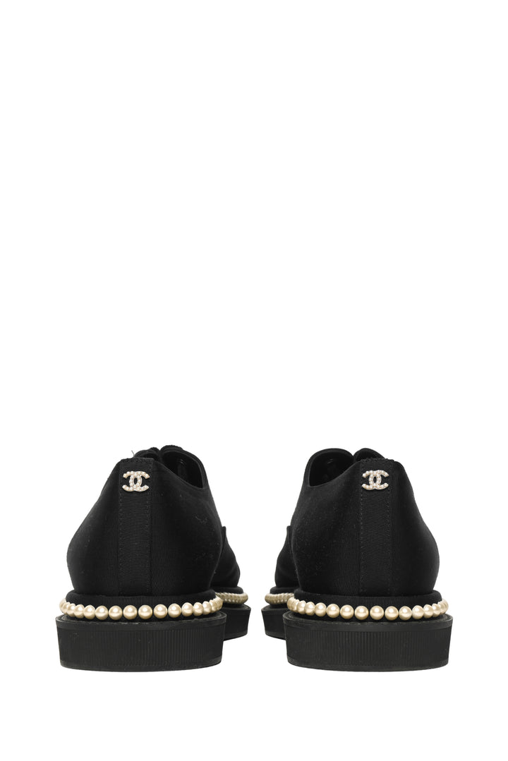 Chanel Size 37 2017 Pearl Lace Up Loafers