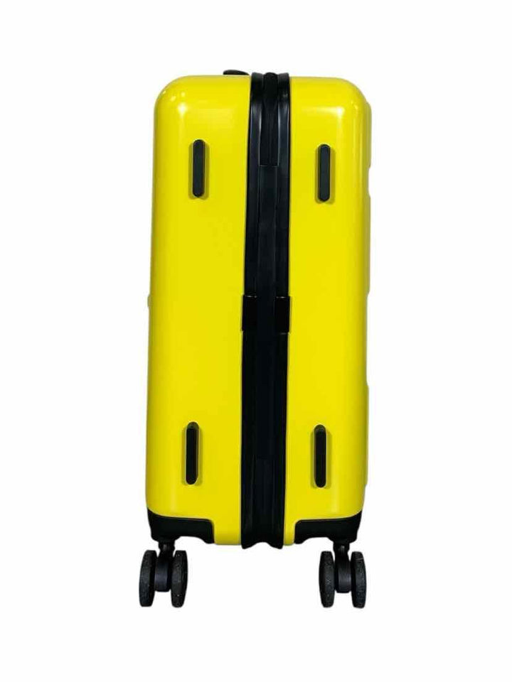 Off White Arrow Trolley Suitcase