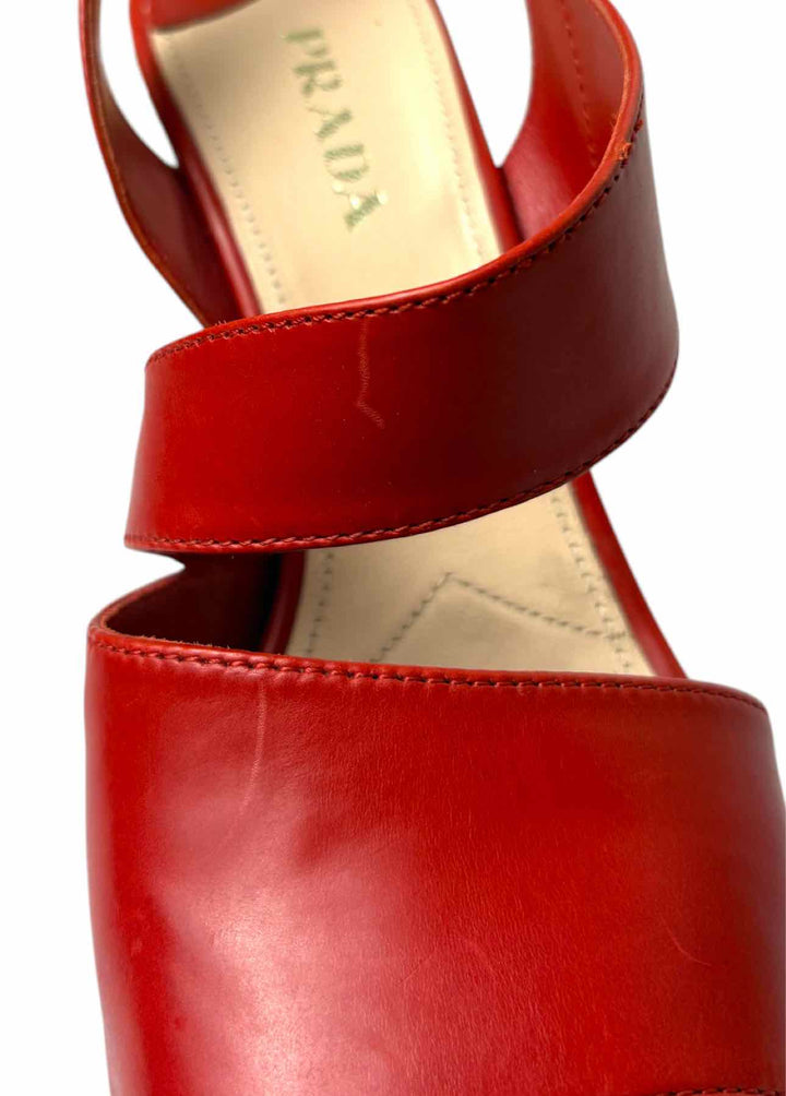 Prada Size 40 Wedges