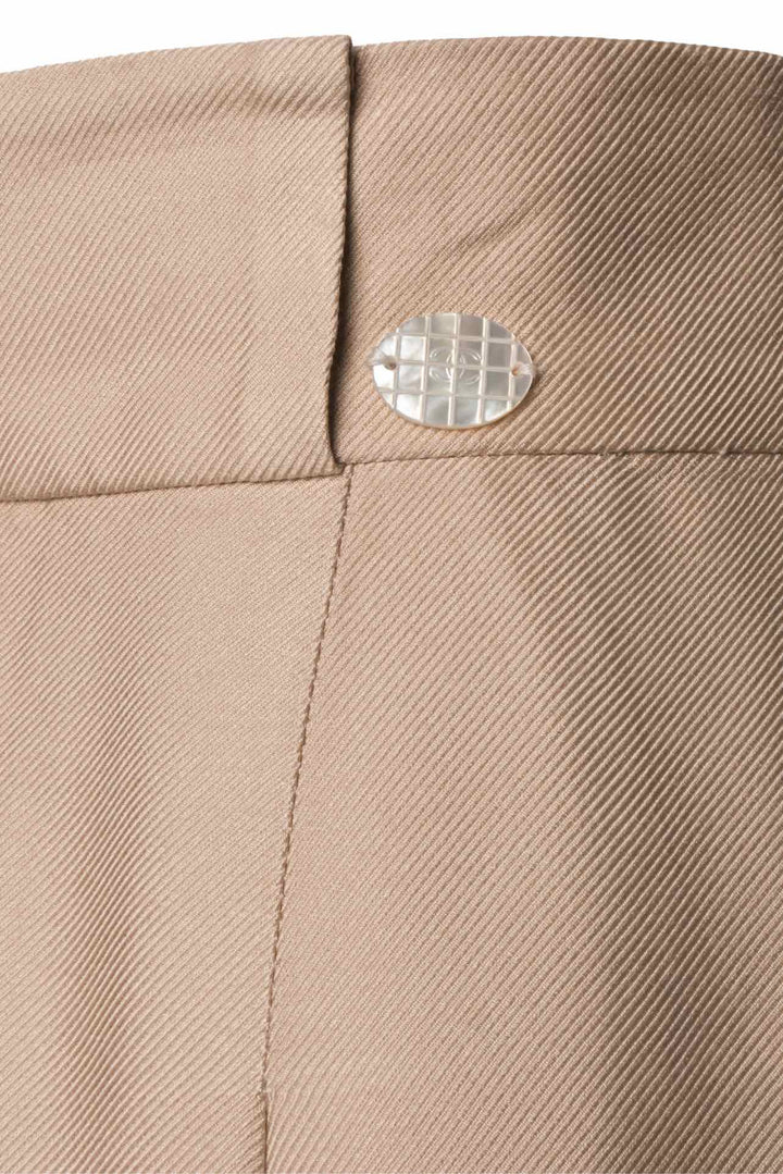 Chanel Size 8 2001 Silk Pleated Knee Length Skirt