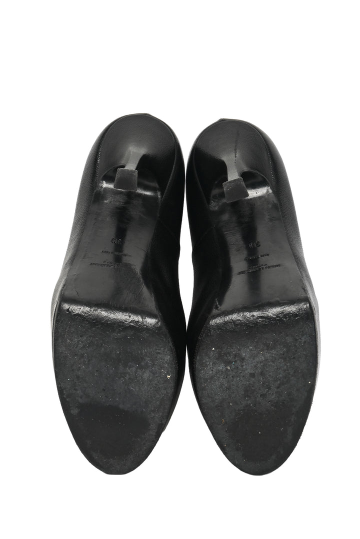 Yves Saint Laurent Size 39 Tribtoo Platform Pumps