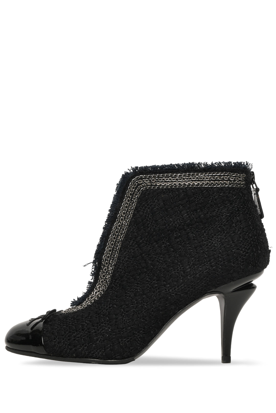 Chanel Size 39.5 Tweed Interlocking CC Cap Toe Ankle Boots