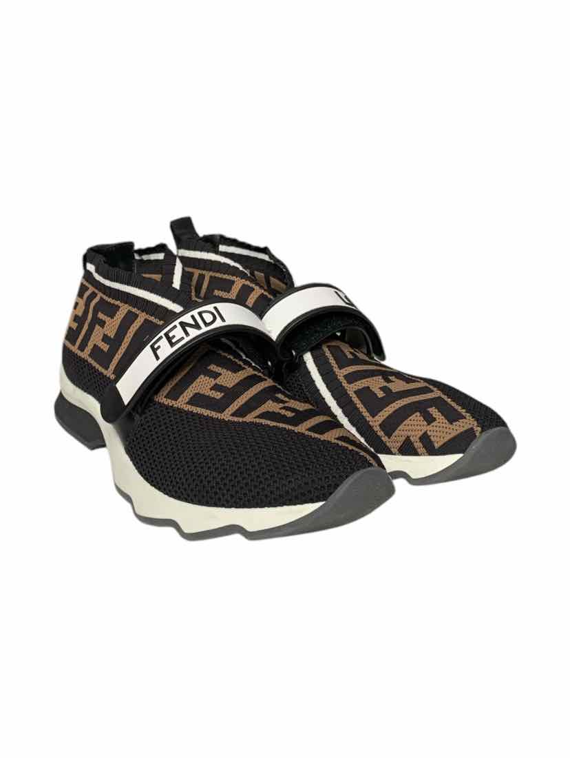 Fendi Size 39 Sneaker