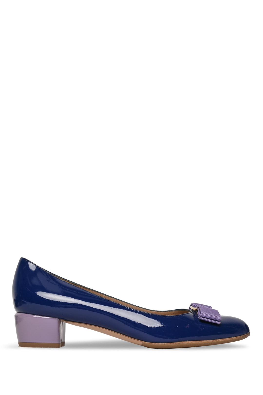 Salvatore Ferragamo Size 8.5 Vara Patent Pumps