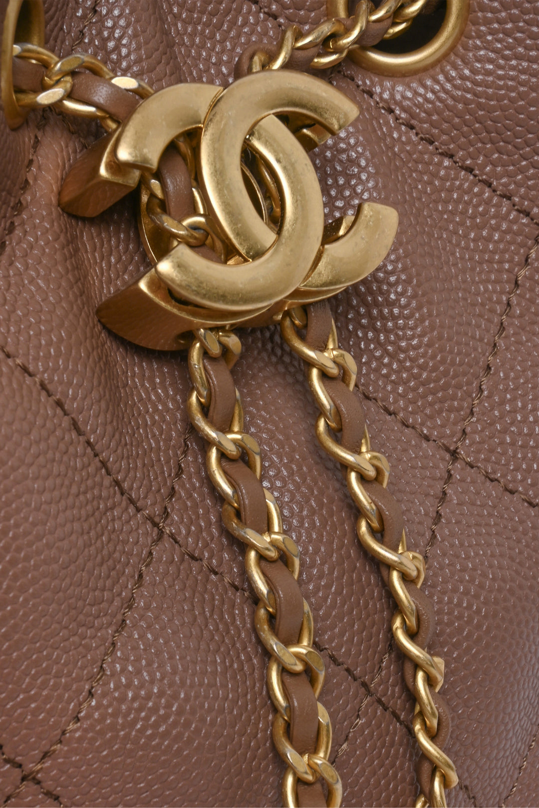 Chanel Grained Calfskin Quilted Small 25 Hobo