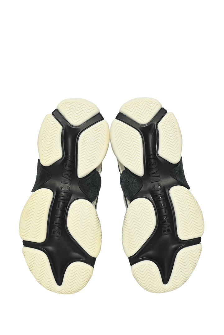 Balenciaga Size 39 Triple S Sneaker