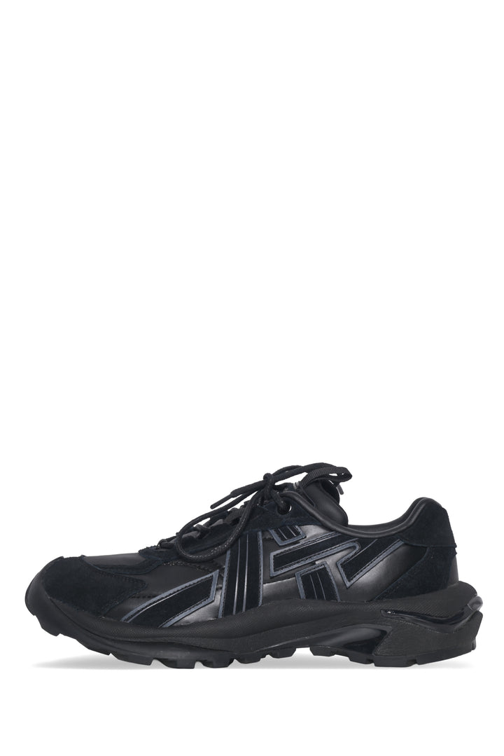 Onitsuka Tiger Size 40.5 Tigtrail Sneaker