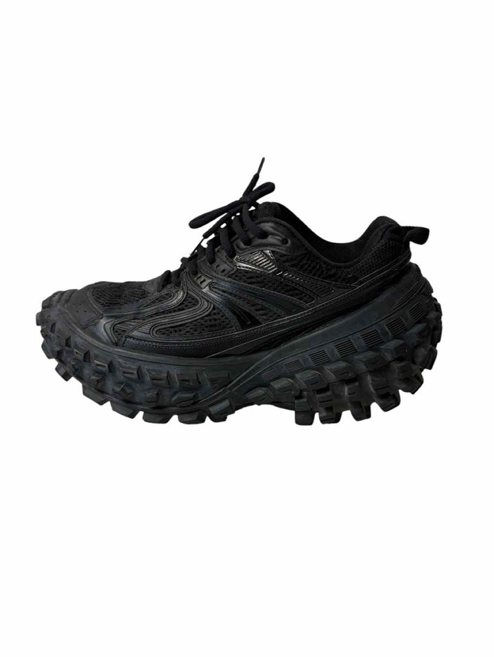 Balenciaga Size 38 Men's Bouncer Mesh & Rubber Sneakers