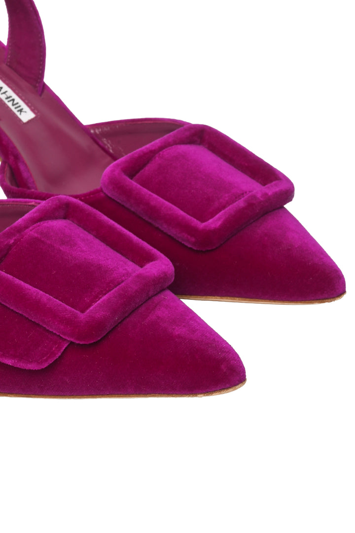 Manolo Blahnik Size 37.5 Maysli Velvet Slingback Pumps