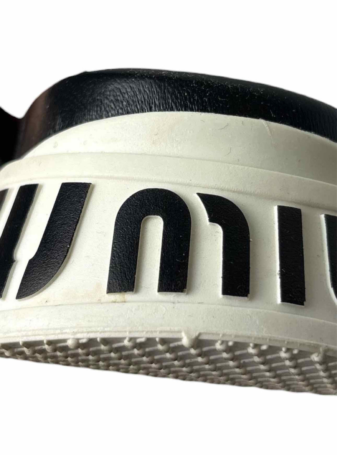 Miu Miu Size 35.5 Logo Criss Cross Sandals