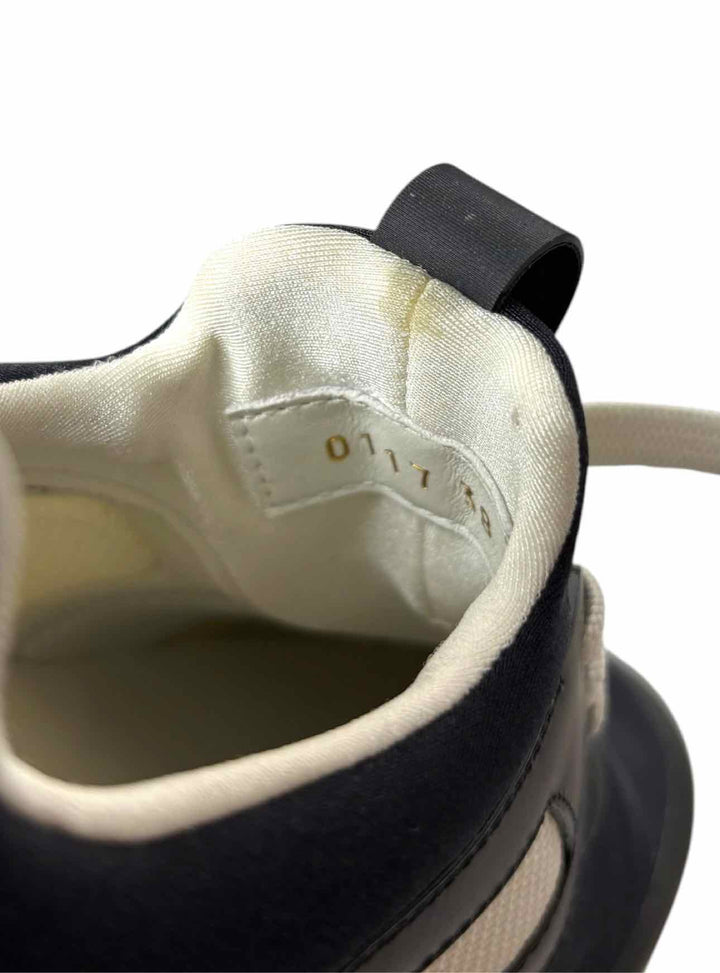 Louis Vuitton Size 38 Aftergame Sneaker