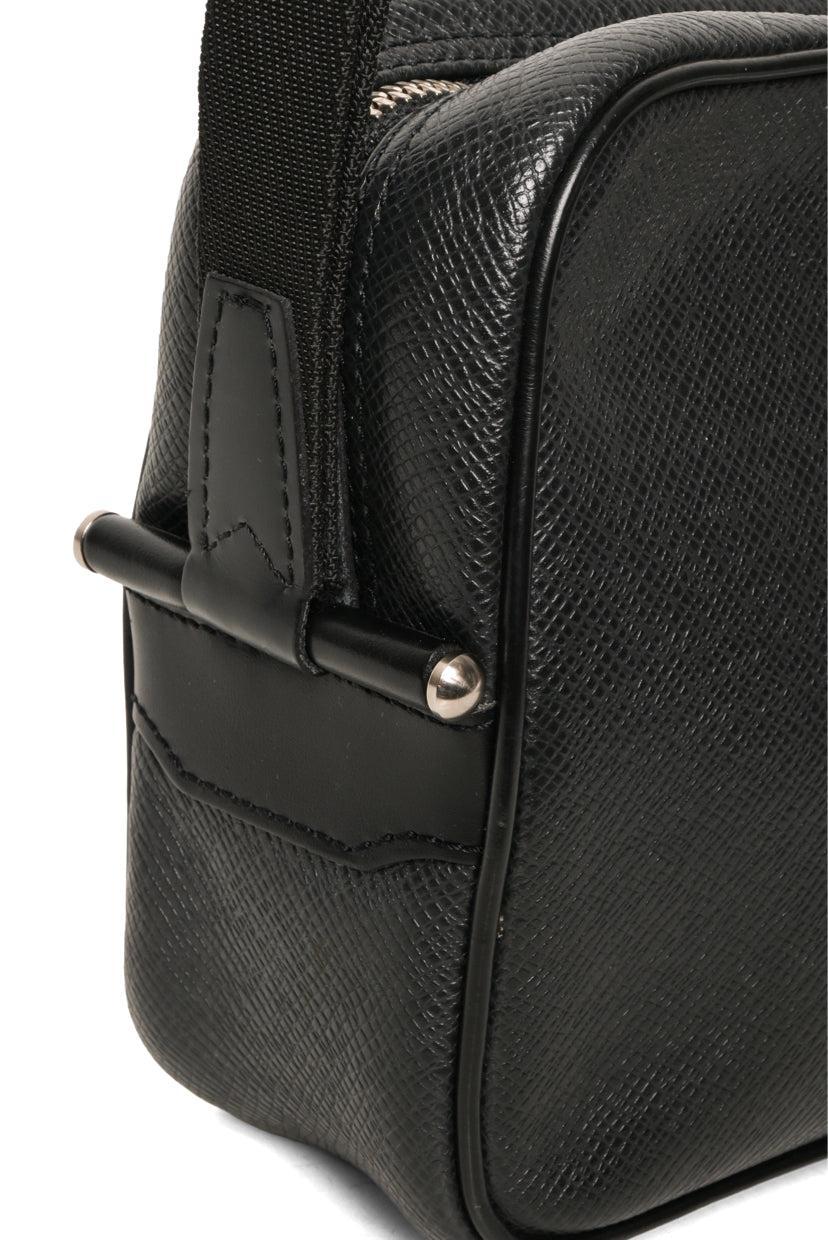 Louis Vuitton Taiga kaluga Toiletry Pouch