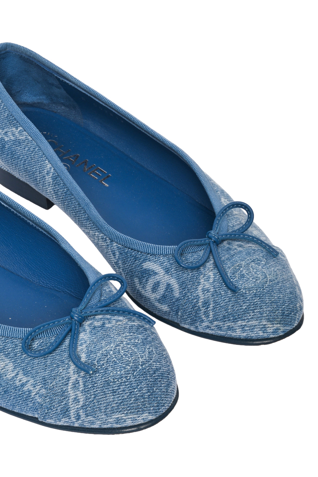 Chanel Size 37.5 Denim Printed Cap Toe Ballerina Flats