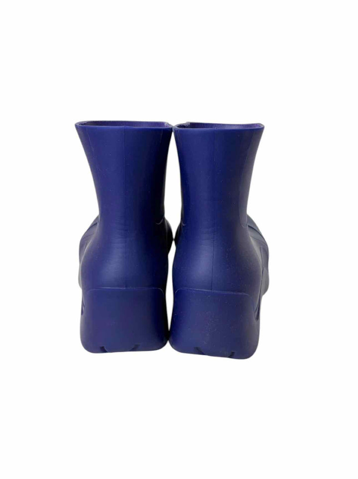 Bottega Veneta Size 38 Puddle Rubber Ankle Boots