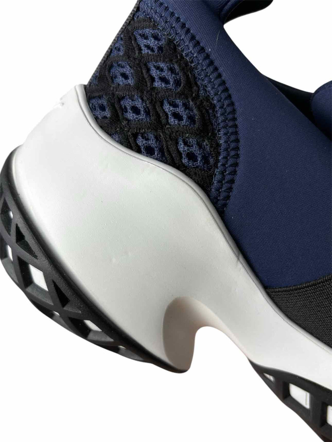 Roger Vivier Size 36.5 Neoprene Viv Run Sneaker