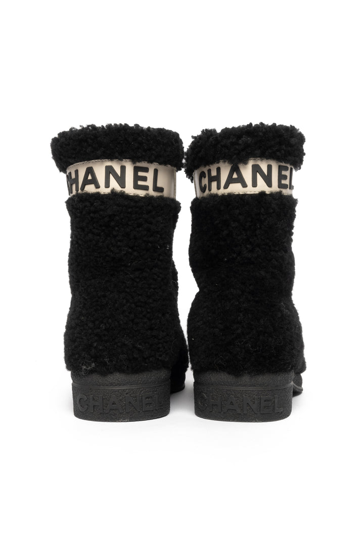 Chanel Size 36.5 Coco Neige Short Shearling Ankle Boots