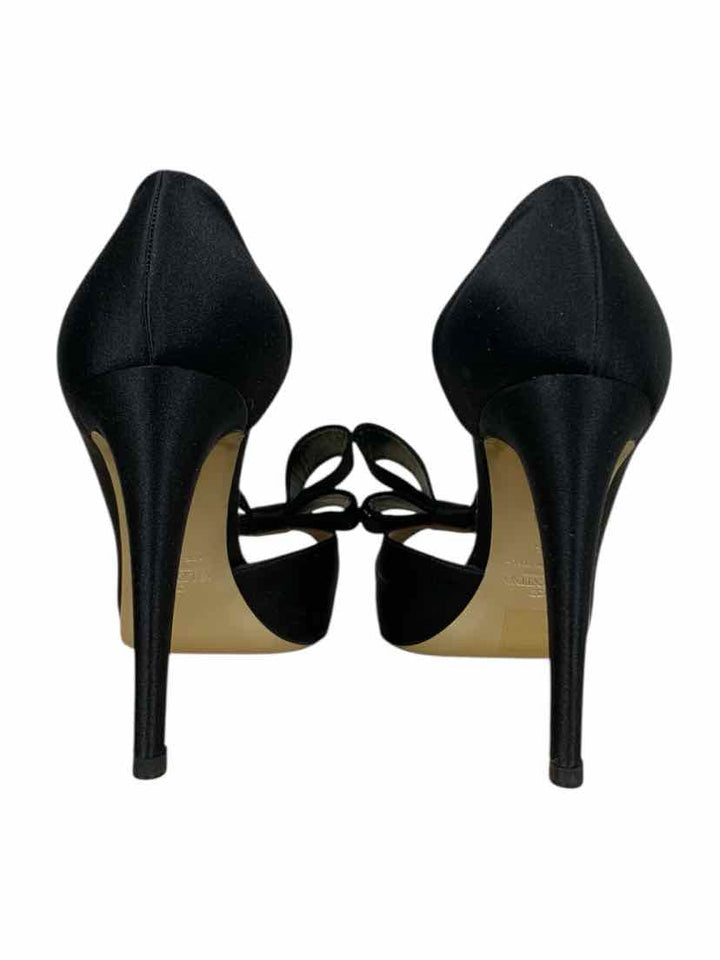 Valentino Size 39 Pumps