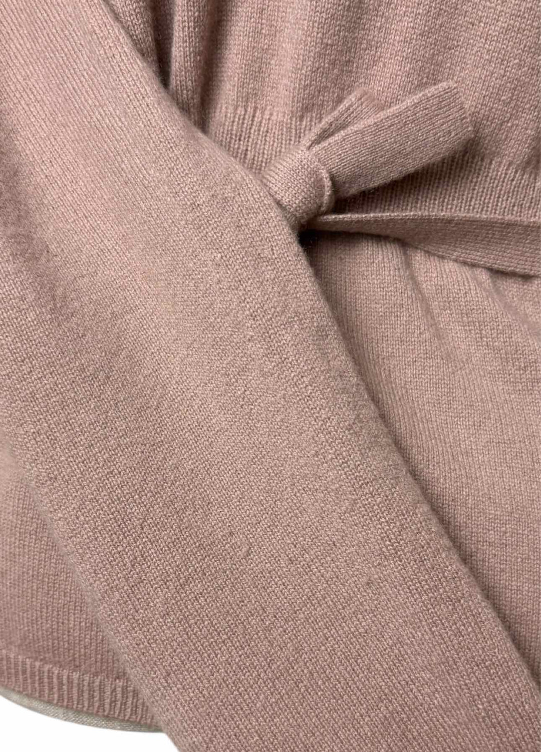 Black Goat Size M Sweater