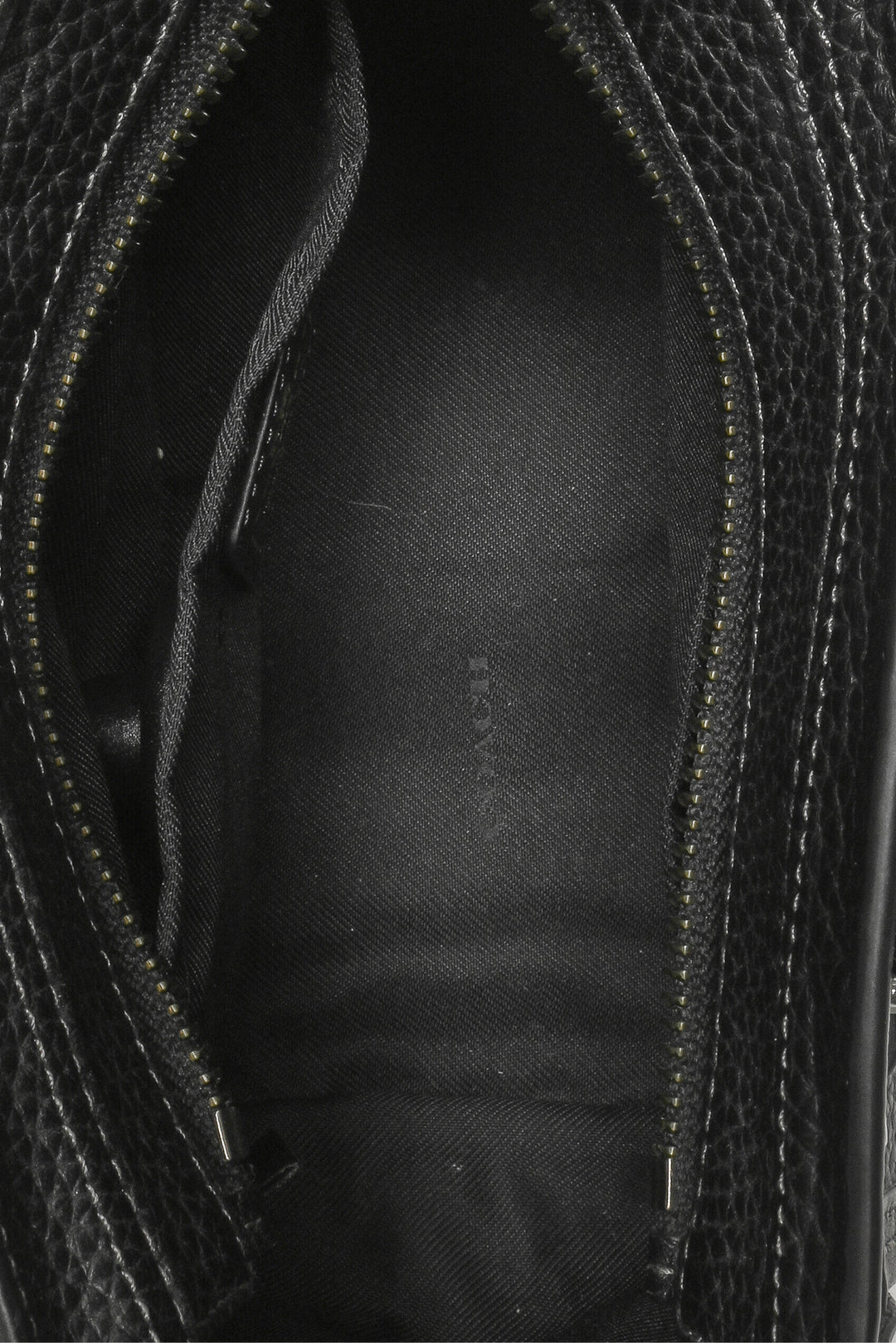 Coach Pebbled Leather Swagger 20 Purse