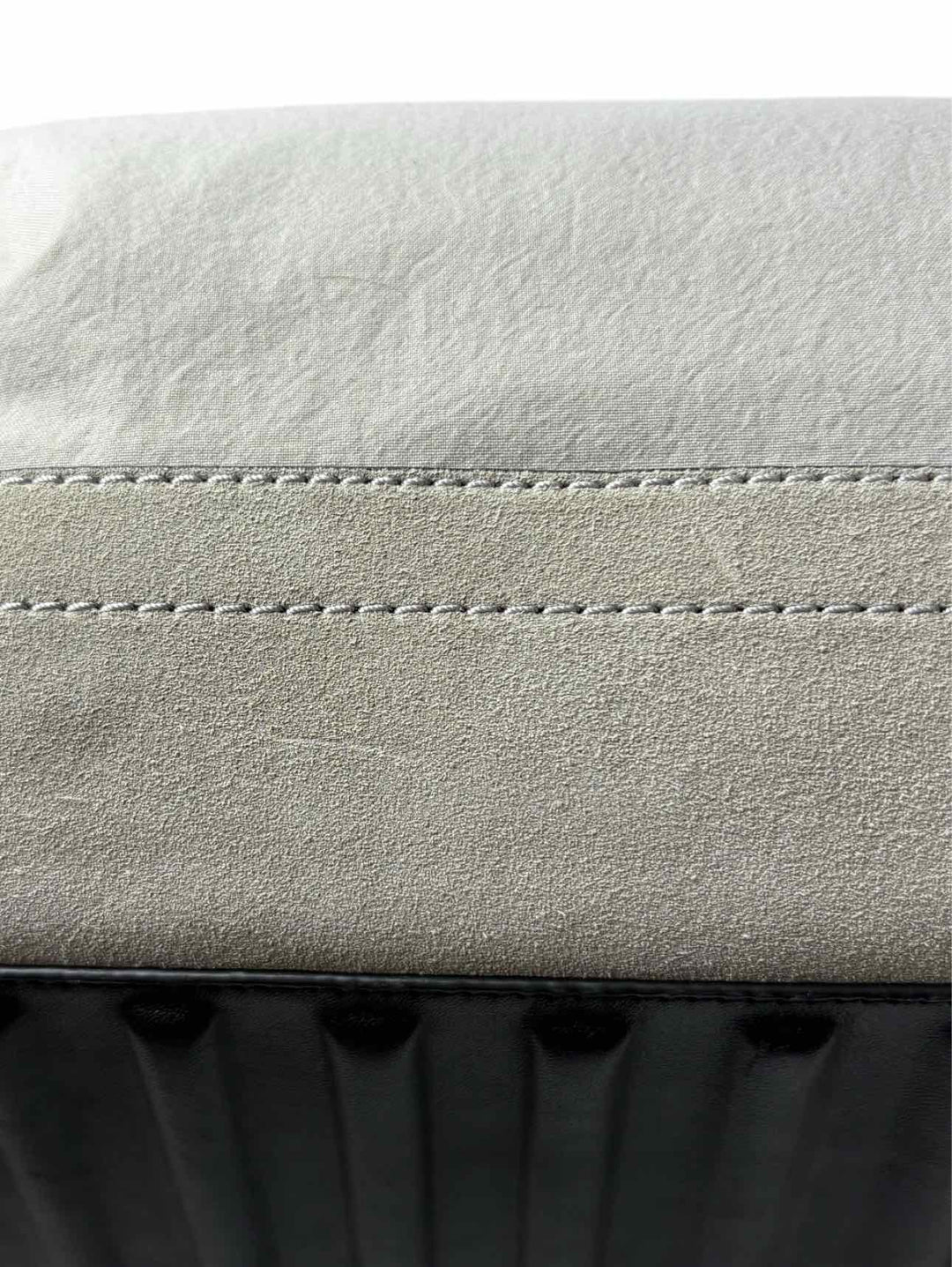 James Perse La Medium Duffle Bags