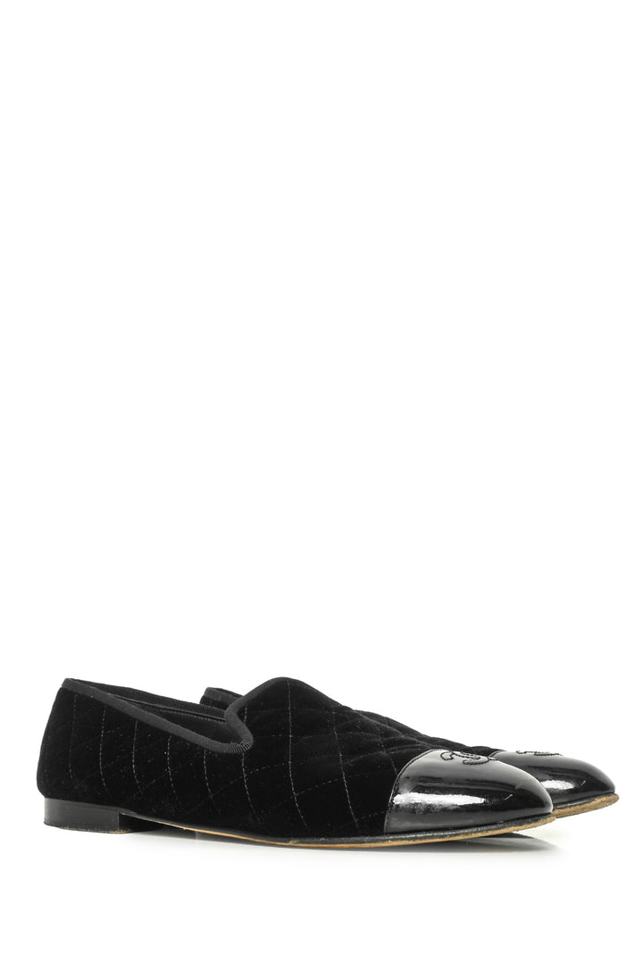 Chanel Size 40.5 Cap Toe CC Velvet Loafers