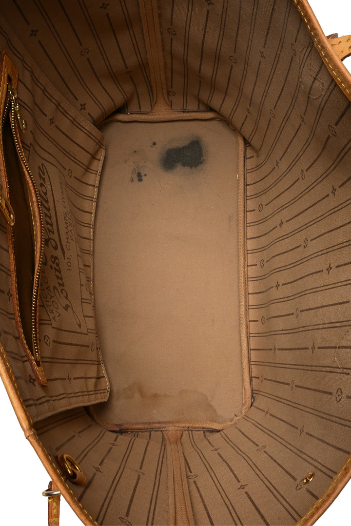 Louis Vuitton 2019 Monogram Neverfull MM Tote
