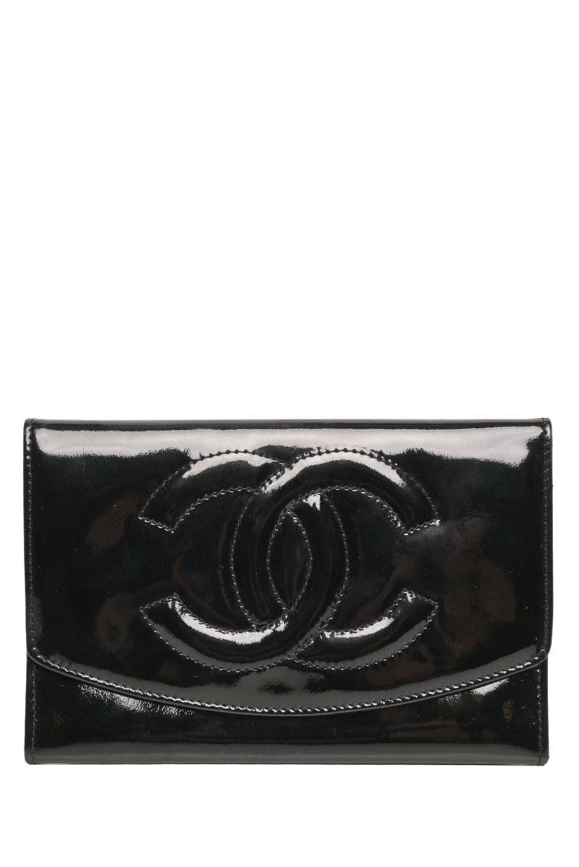 Chanel Vintage 1996-1997 Patent Leather Timeless CC Flap Wallet
