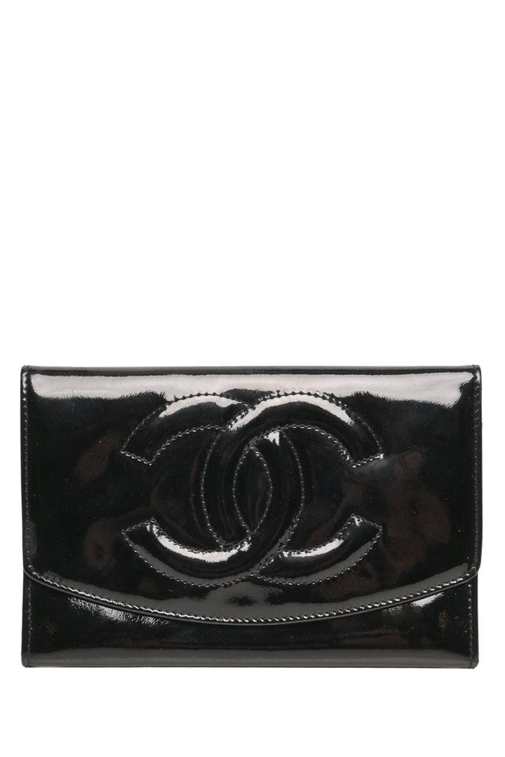 Chanel Vintage 1996-1997 Patent Leather Timeless CC Flap Wallet