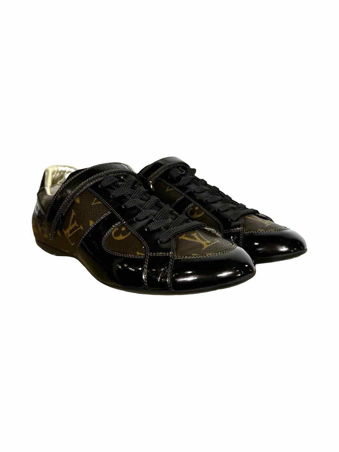 Louis Vuitton Size 38 Sneaker