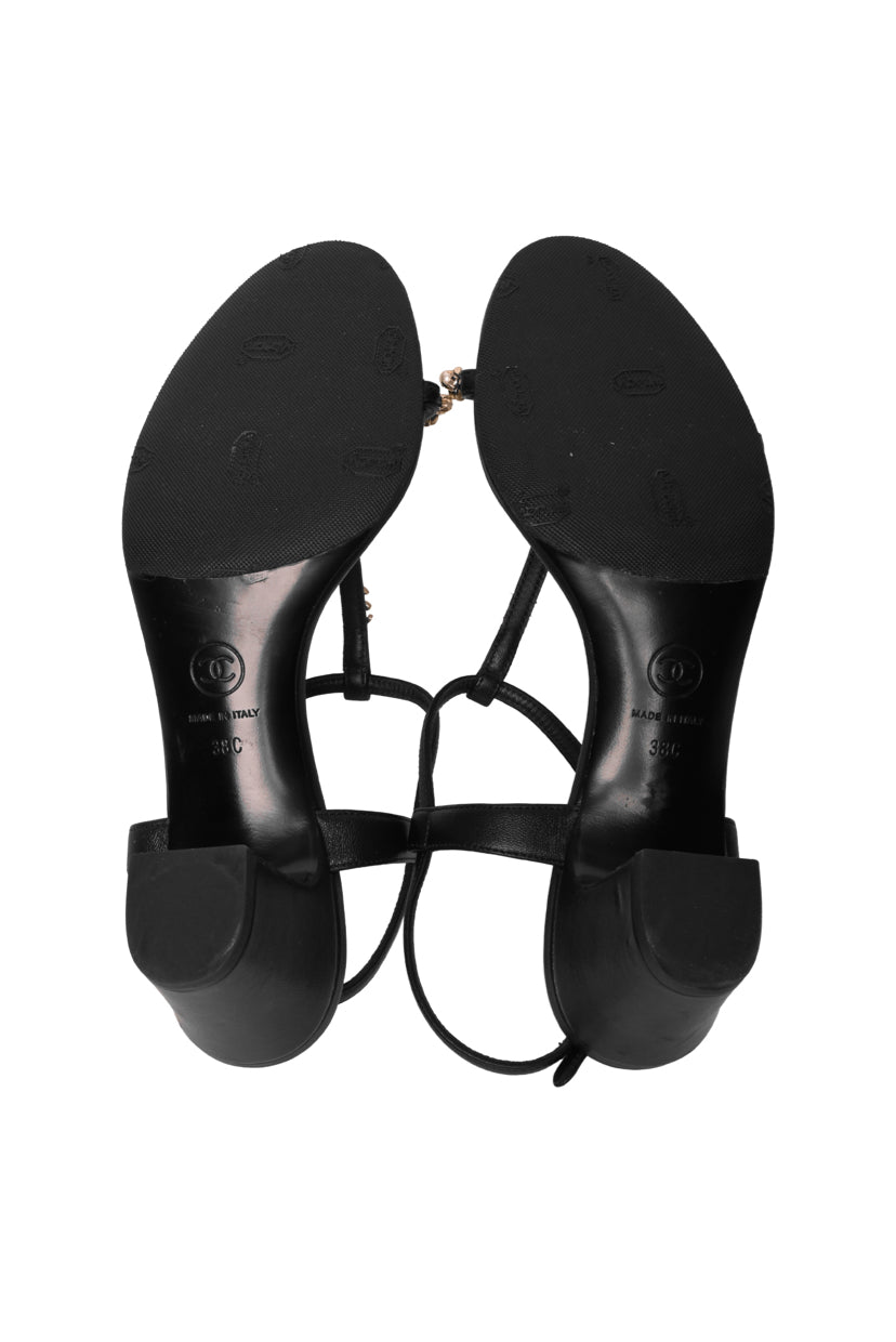 Chanel Size 38 Lambskin Pearl CC Star Sandals