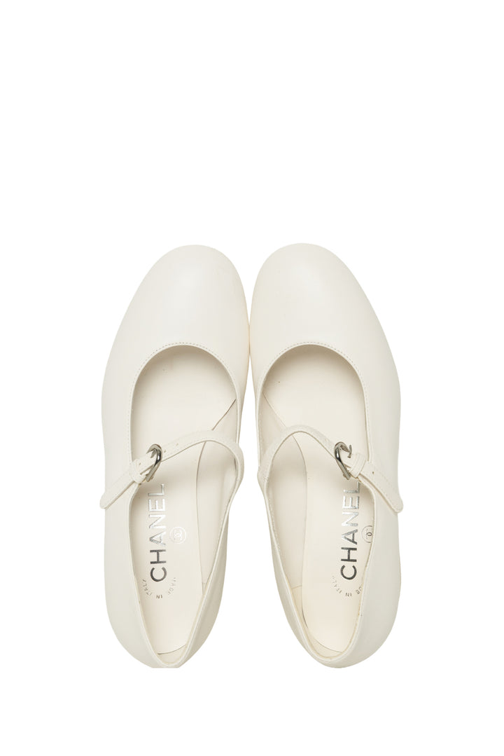 Chanel Size 35.5 Back Logo Mary Jane Pumps